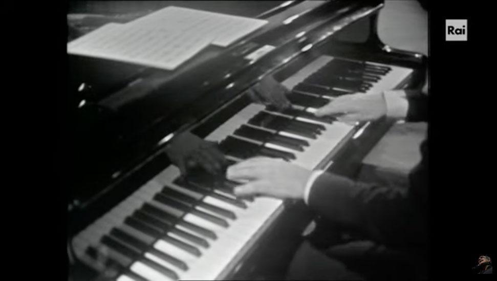 Piero Angela al Pianoforte